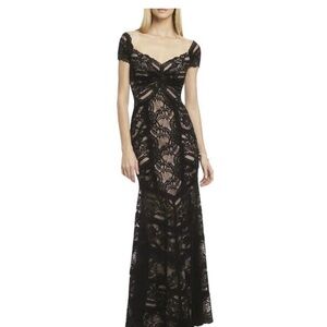 Nicole Miller Black Lace Tempted By You Gown Size 6